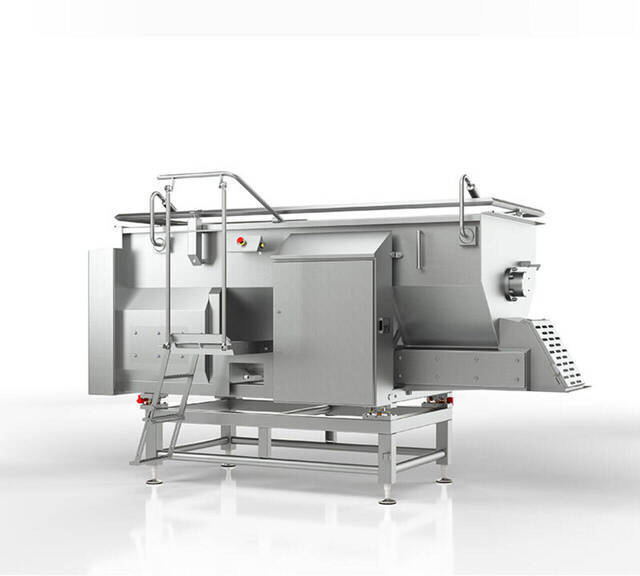 Discharge and storage tank with screw conveyors